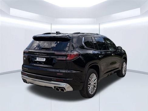 Used 2026 GMC Acadia Denali w/ Super Cruise Package FWD image 5