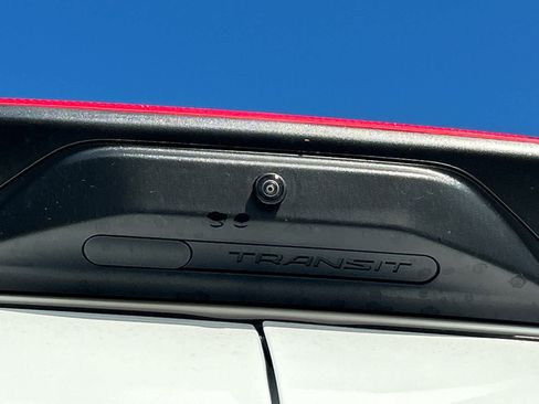 New 2026 Ford Transit 250 148 Medium Roof w/ Load Area Protection Package RWD image 7