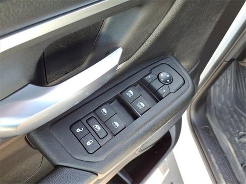 Used 2025 RAM 1500 Big Horn image 13