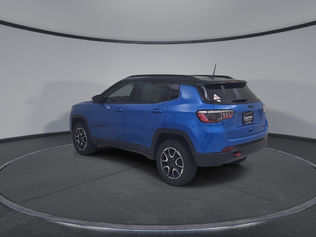 New 2026 Jeep Compass Trailhawk AWD/4WD image 11
