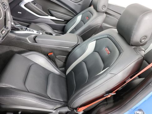 Used 2023 Chevrolet Camaro SS RWD image 10