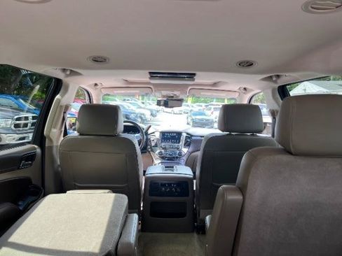 Used 2017 Chevrolet Tahoe Premier AWD/4WD image 29