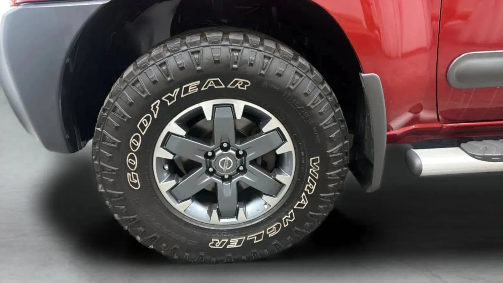 Used 2015 Nissan Xterra PRO-4X w/ Nevada Tow Package AWD/4WD image 28