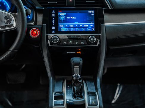 Used 2018 Honda Civic EX image 17