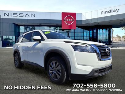 Used 2024 Nissan Pathfinder SV