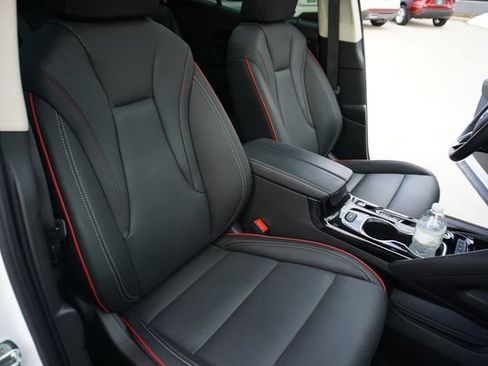 Used 2023 Buick Envision Essence w/ Sport Touring Package image 15