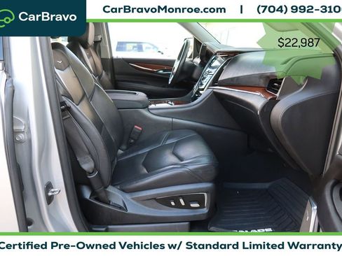 Certified 2018 Cadillac Escalade Premium Luxury AWD/4WD image 41