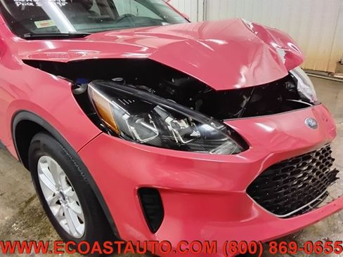 Used 2020 Ford Escape SE AWD/4WD image 16