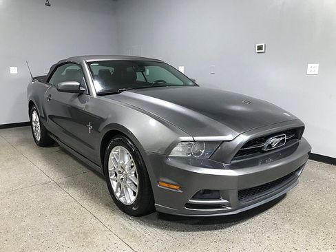 Used 2013 Ford Mustang Premium w/ Electronics Pkg RWD image 2