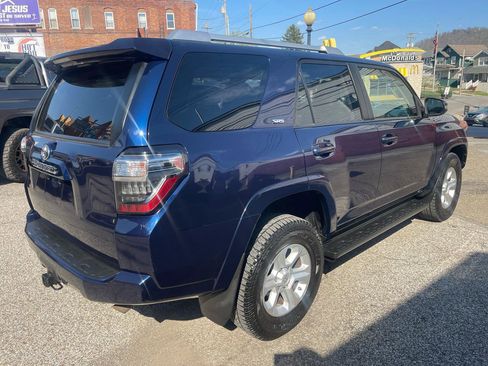 Used 2015 Toyota 4Runner SR5 Premium image 5