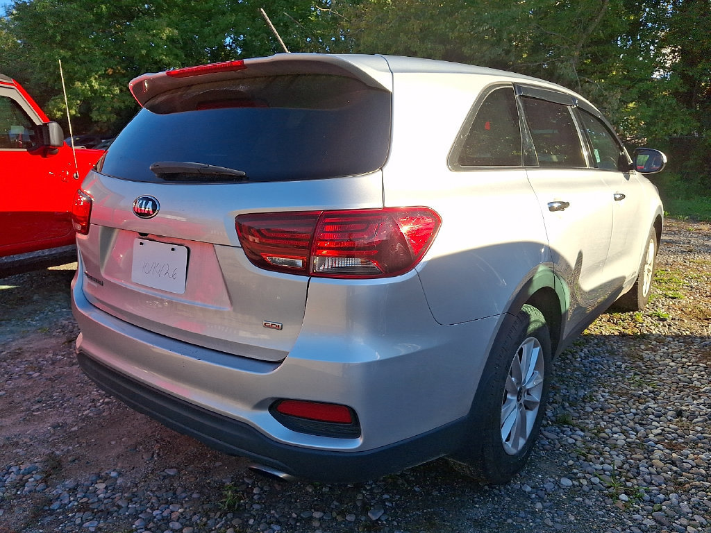 Used 2020 Kia Sorento LX AWD/4WD image 4