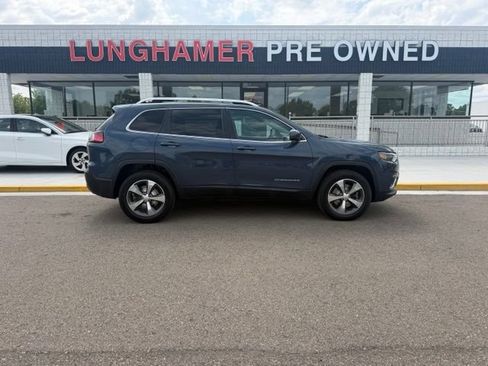 Used 2019 Jeep Cherokee Limited AWD/4WD image 5