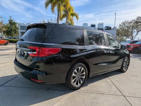 Used 2023 Honda Odyssey EX-L image 6