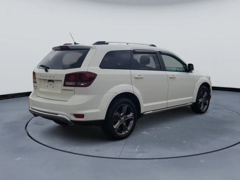 Used 2015 Dodge Journey Crossroad w/ Flexible Seating Group FWD image 5