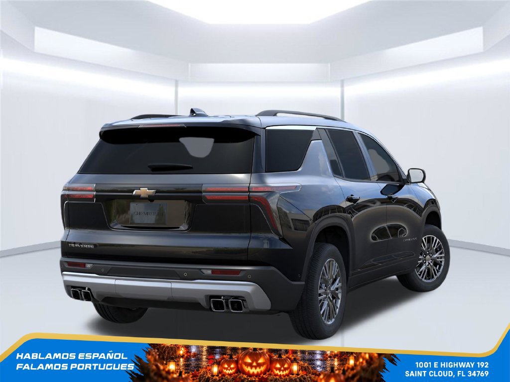 New 2027 Chevrolet Traverse LT FWD image 3