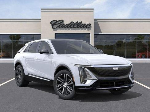 New 2027 Cadillac Lyriq Luxury RWD image 31