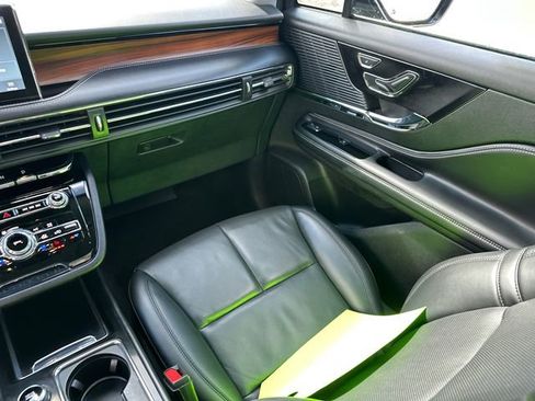 Used 2022 Lincoln Corsair Reserve w/ Elements Package image 23