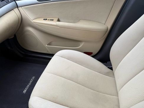 Used 2010 Hyundai Sonata GLS image 23