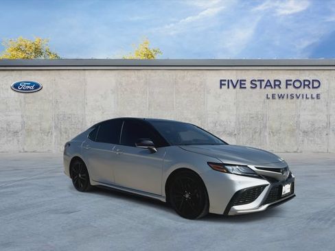 Used 2023 Toyota Camry XSE w/ Navigation Package FWD image 2