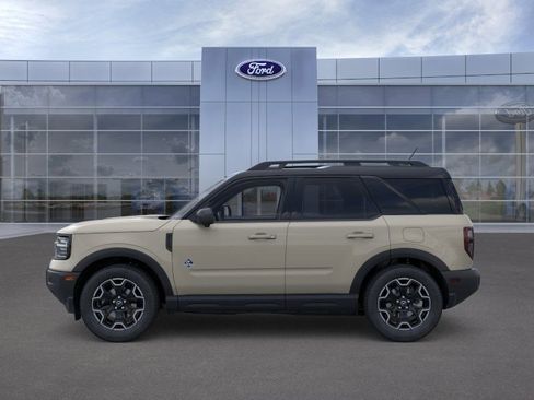 New 2025 Ford Bronco Sport Outer Banks w/ Outer Banks Tech Package+ AWD/4WD image 3