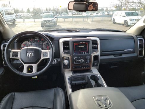 Used 2018 RAM 1500 Laramie w/ Convenience Group image 18