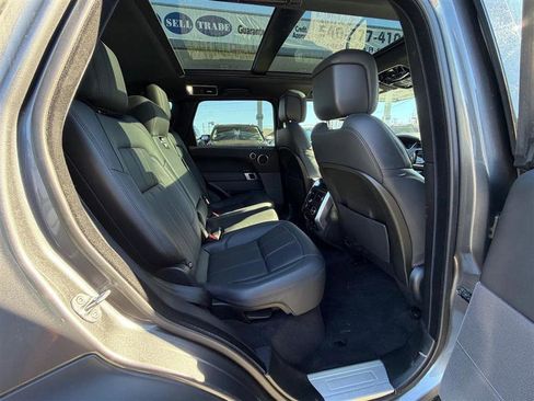 Used 2019 Land Rover Range Rover Sport HSE image 29