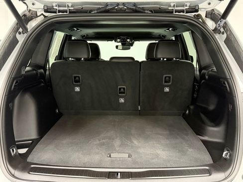 Used 2023 Jeep Grand Cherokee Altitude image 27