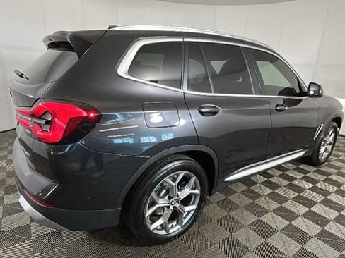 Used 2024 BMW X3 xDrive30i AWD/4WD image 2