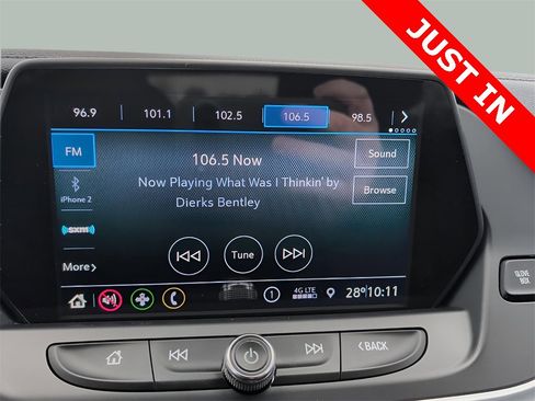 Used 2020 Chevrolet Blazer LT image 11