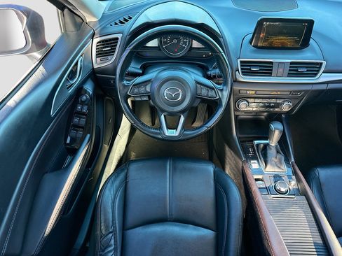 Used 2017 MAZDA MAZDA3 Touring w/ Popular Equipment Package image 22