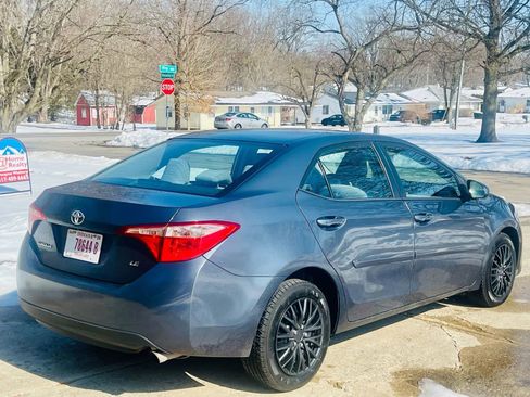 Used 2017 Toyota Corolla LE image 9