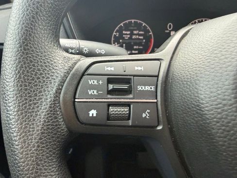 Used 2024 Honda CR-V LX image 13