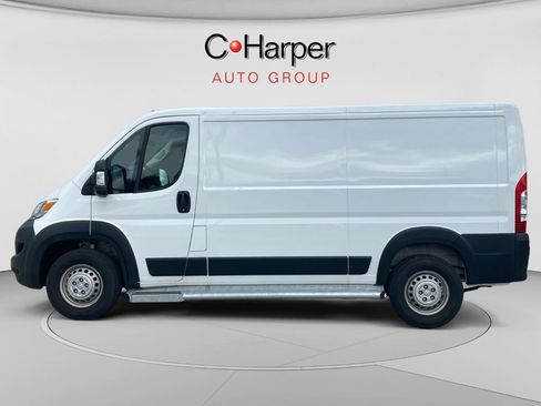 Used 2025 RAM ProMaster 2500 w/ U-Haul Equipment Group FWD image 6