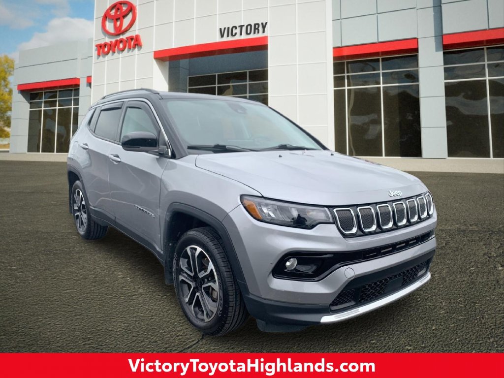 Used 2022 Jeep Compass Limited AWD/4WD image 1