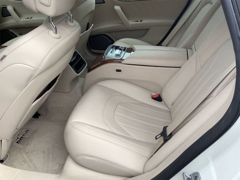 Used 2019 Maserati Quattroporte S GranLusso image 3