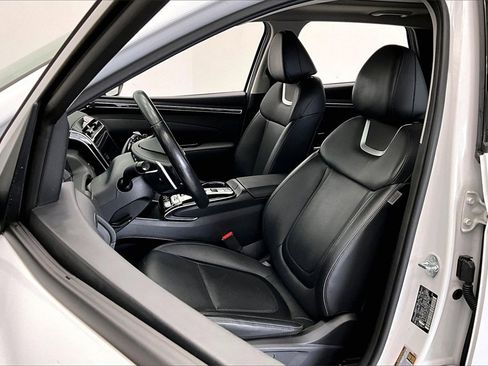 Used 2024 Hyundai Tucson Limited image 25