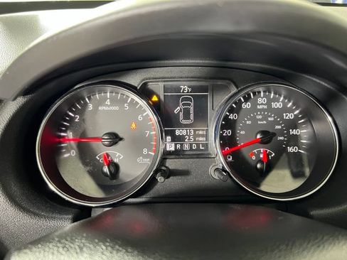 Used 2013 Nissan Rogue SV w/ Premium Pkg FWD image 16