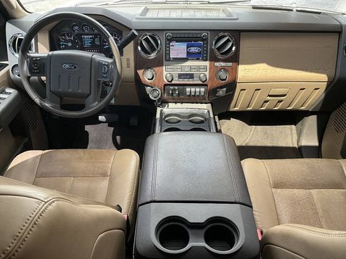 Used 2011 Ford F250 Lariat w/ Lariat Ultimate Pkg AWD/4WD image 14