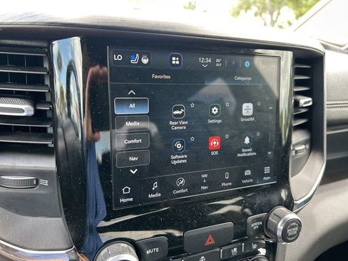 Used 2024 RAM 1500 Laramie RWD image 37