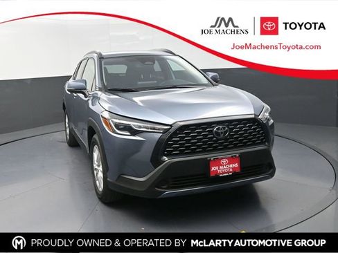 Used 2024 Toyota Corolla Cross LE w/ Moonroof Package AWD/4WD image 1