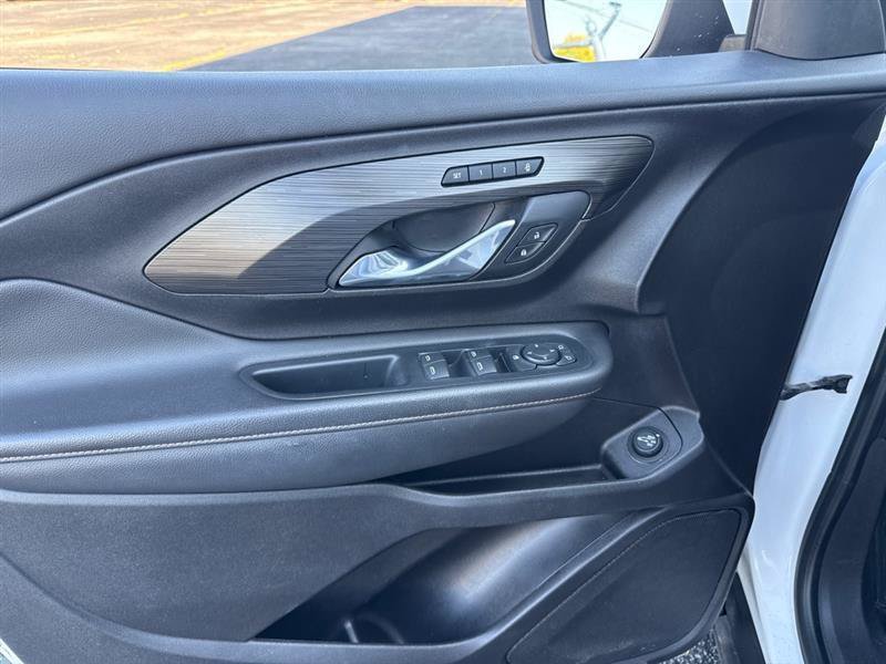 Used 2019 GMC Terrain SLT w/ Preferred Package FWD image 13