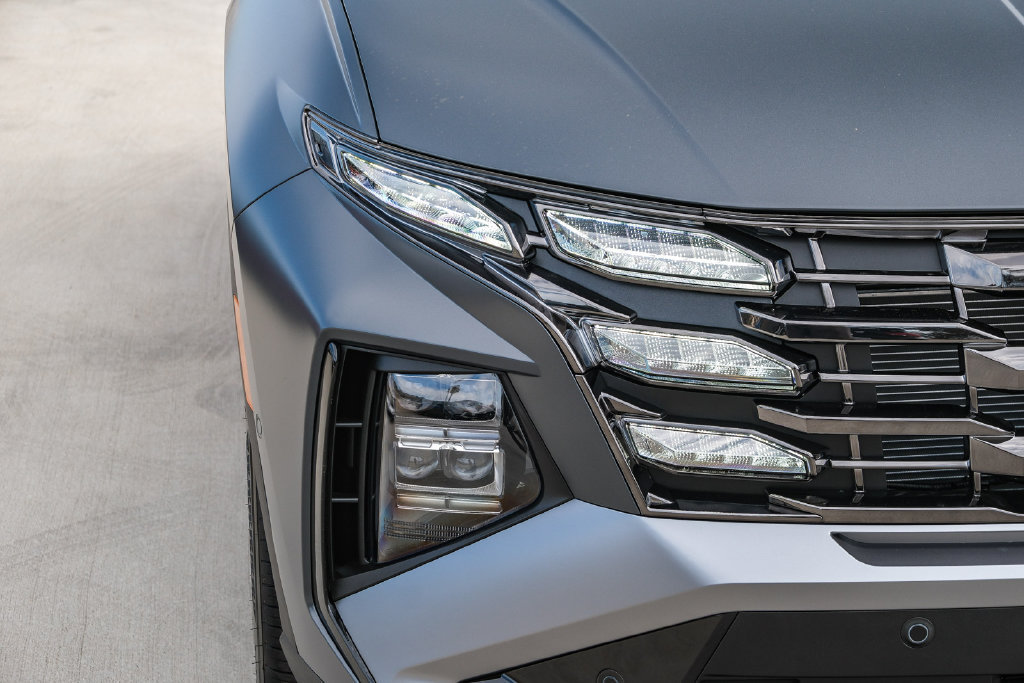 New 2025 Hyundai Tucson Limited FWD image 11