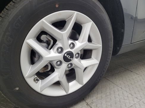 Used 2025 Kia Soul LX image 31