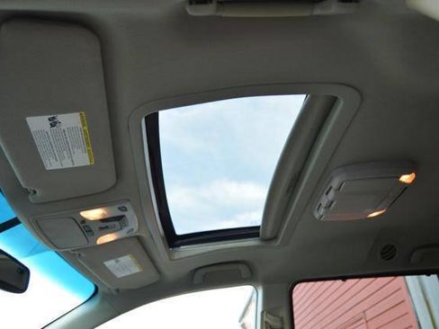 Used 2011 Toyota Sienna XLE w/ XLE Navigation Pkg FWD image 55