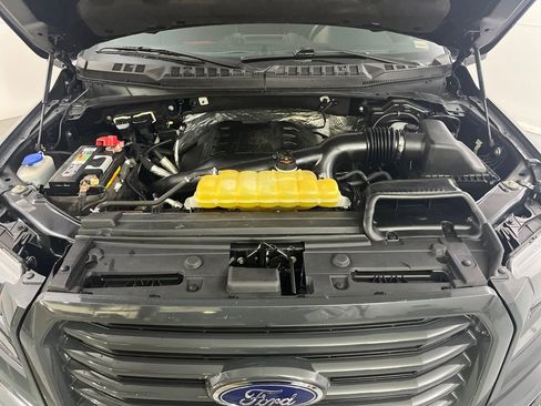 Used 2016 Ford F150 XLT w/ Equipment Group 302A Luxury image 9