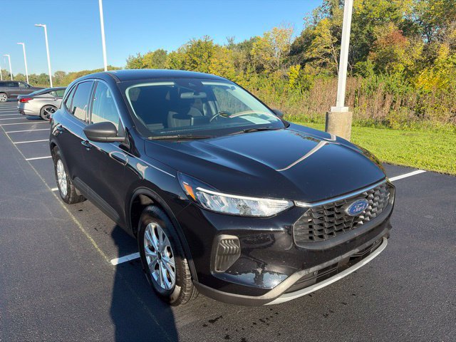 Used 2023 Ford Escape Active AWD/4WD image 7