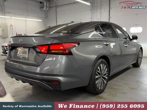 Used 2023 Nissan Altima 2.5 SV FWD image 8