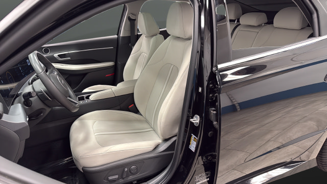 Used 2025 Hyundai Sonata SEL FWD image 9