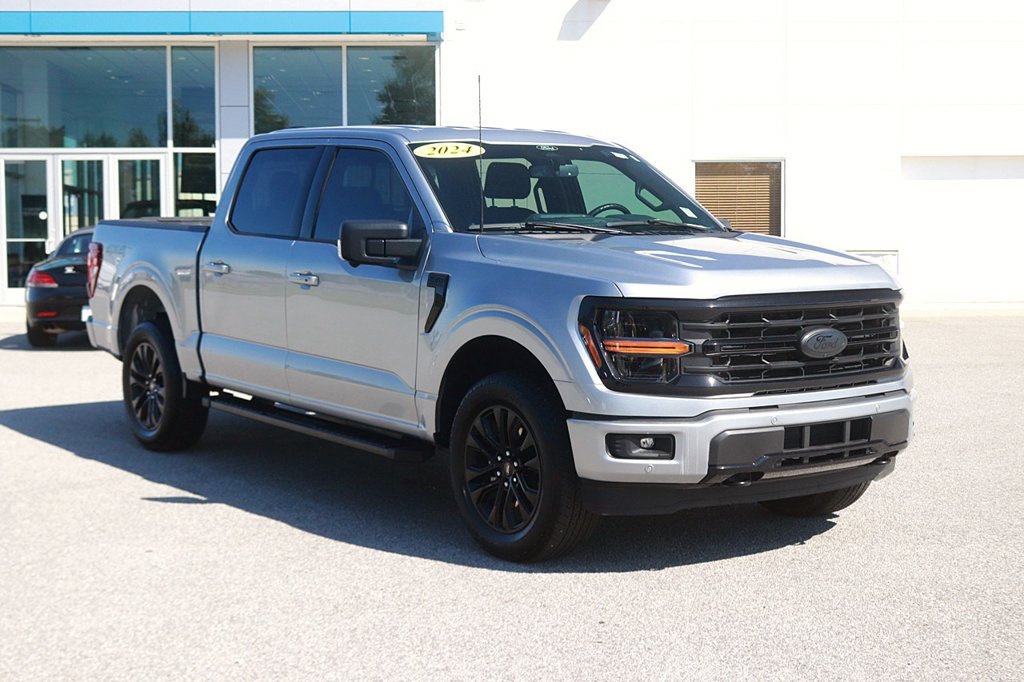 Used 2024 Ford F150 XLT w/ Equipment Group 302A MID AWD/4WD image 3