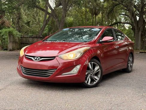 Used 2014 Hyundai Elantra Limited w/ Option Group 03 FWD image 1